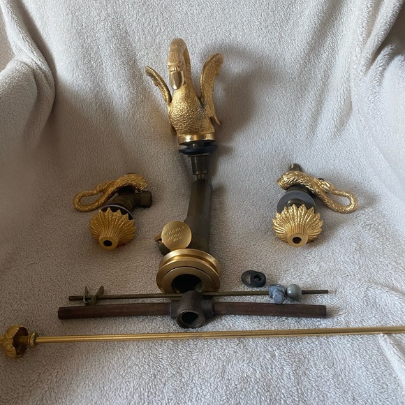 This is an original 70s bougie faucet. A symbol of class and money. - Picture 1 of 5